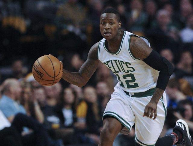 对手陷入 对手陷入