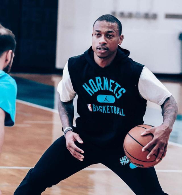 浦就握有 浦就握有